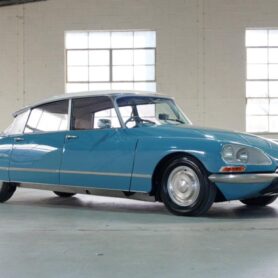 1968 Citroen DS21 Pallas [Location: Melbourne]